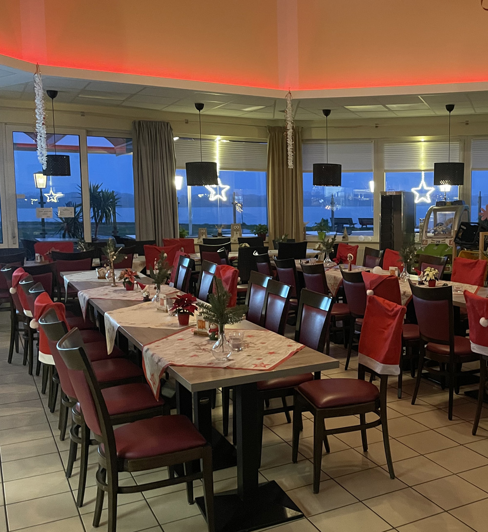 raum mit seeblick zur vermietung für feiern und veranstaltung